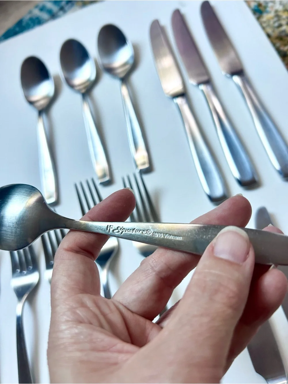 Hampton Forge Signature 18/10 Stainless Steel Flatware 17 Piece Set